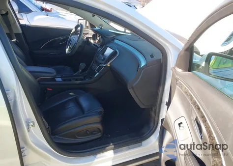 2016 Buick Lacrosse Leather из США, поврежденный, VIN 1G4GB5G33GF173455